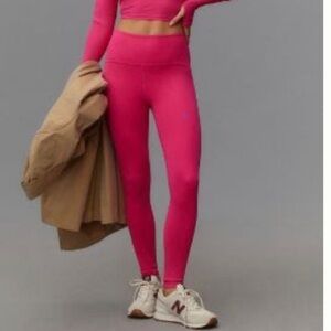 NWOT Beyond Yoga strive high waisted midi leggings from Anthropologie